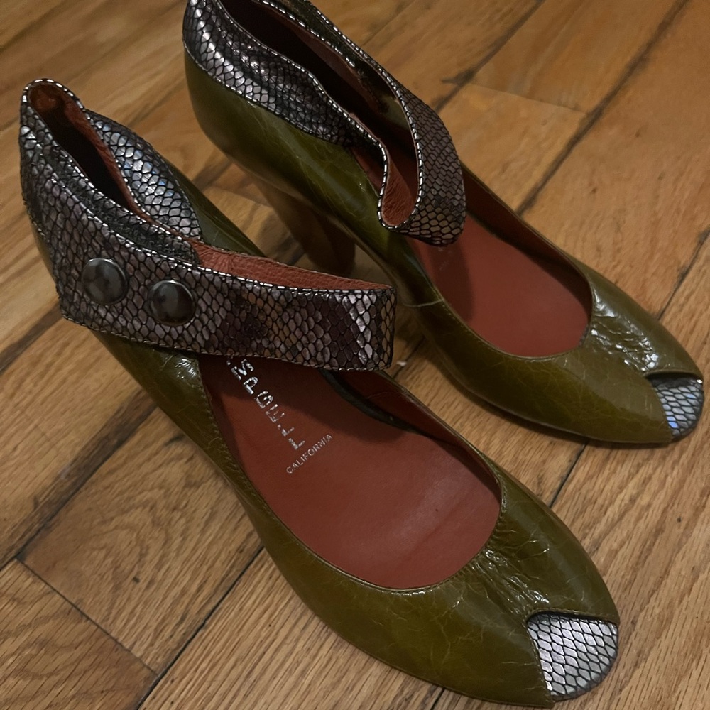 Jeffrey Campbell Green Heels with Ankle Strap